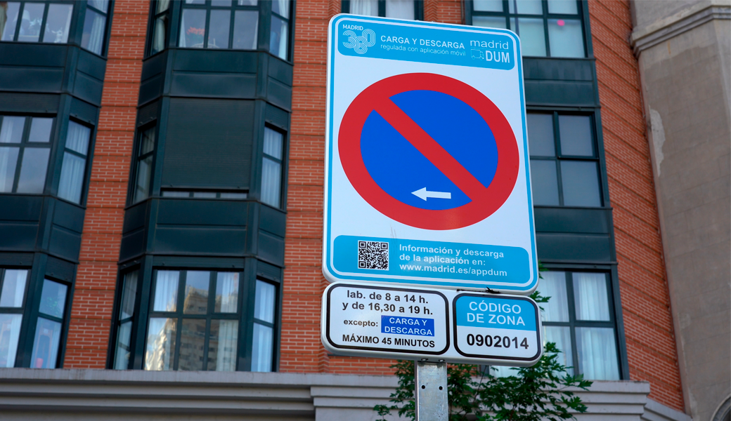 Madrid apuesta por la carga y descarga inteligente con una nueva app para los transportistas